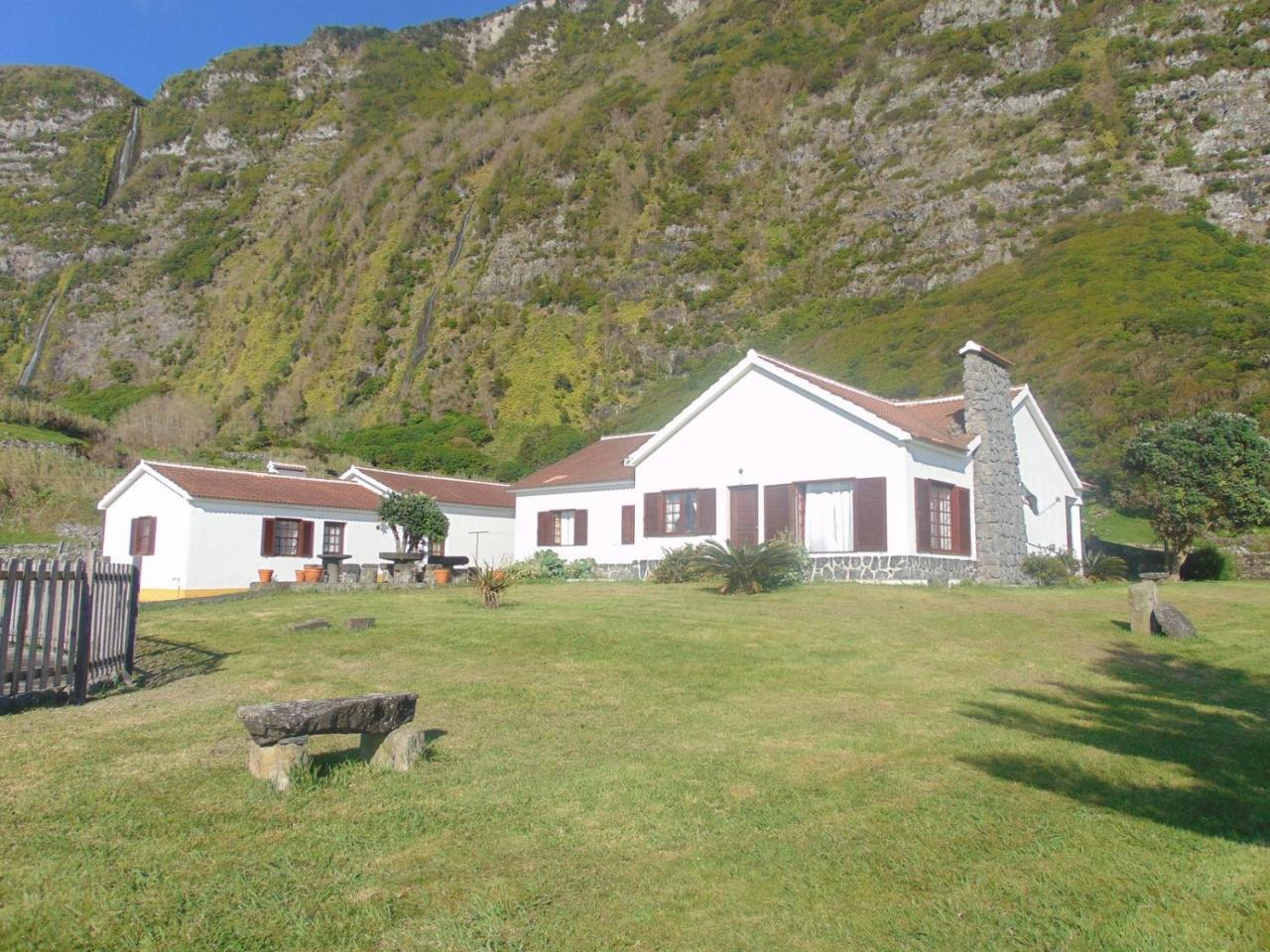 Casas Da Cascata Villa Lajes das Flores Kültér fotó