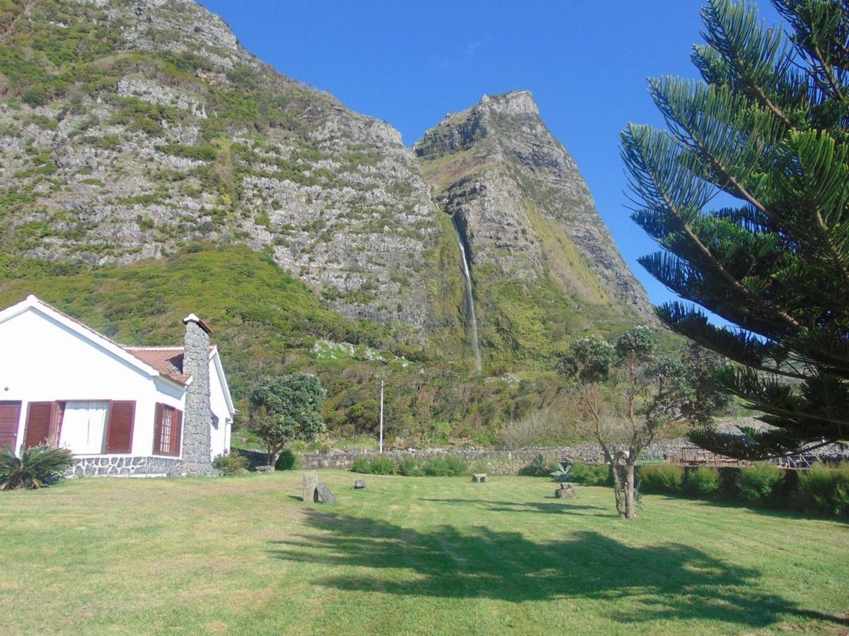 Casas Da Cascata Villa Lajes das Flores Kültér fotó