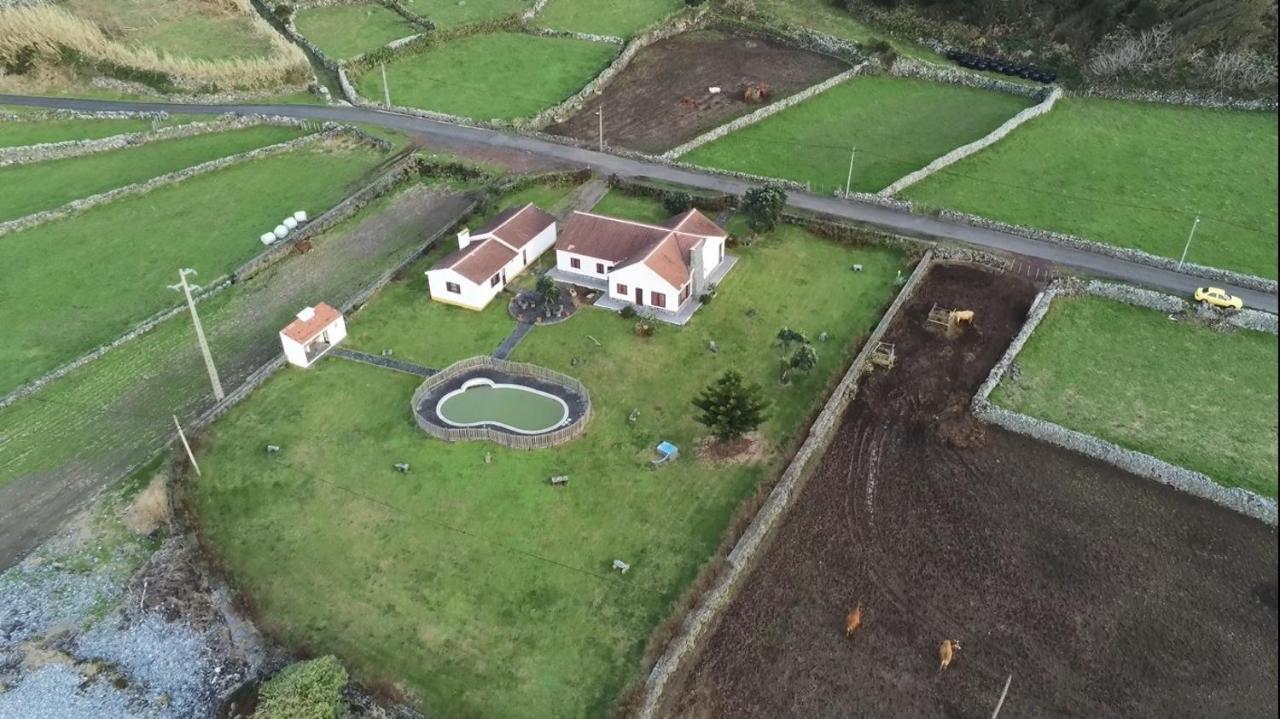 Casas Da Cascata Villa Lajes das Flores Kültér fotó